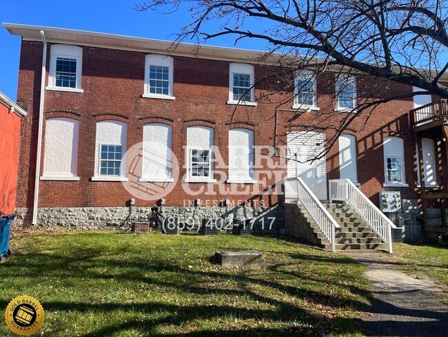 Building Photo - 508 N Main St