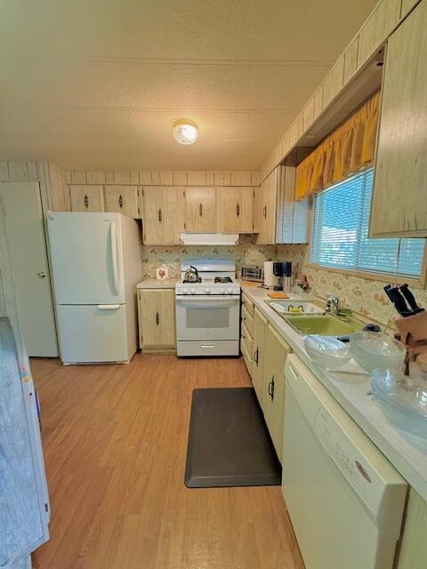 Building Photo - 43155 Portola Ave
