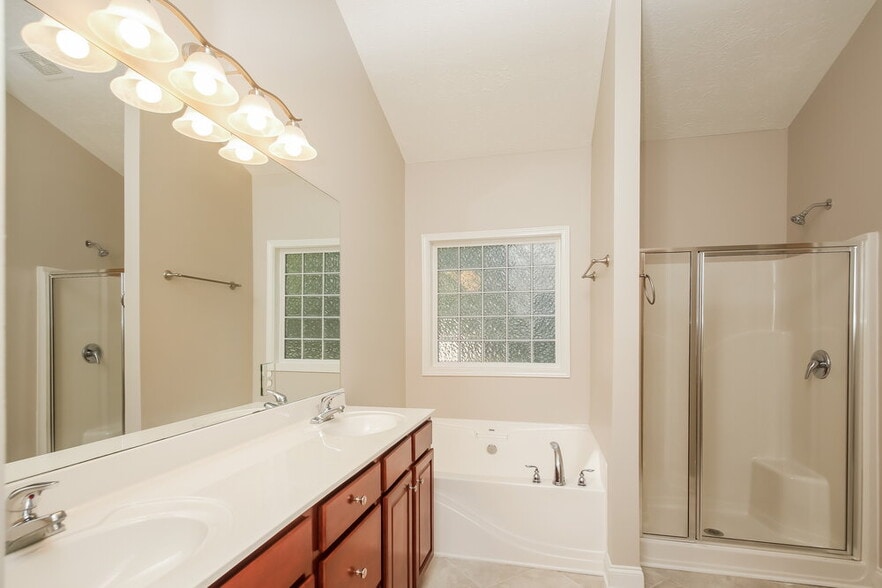 Building Photo - 134 Westridge Cir