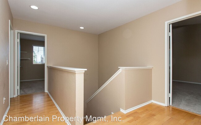 Building Photo - 4 br, 2.5 bath House - 3384 Morning View