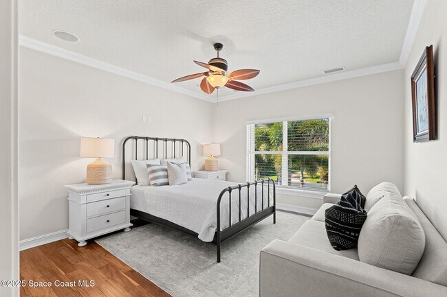 Building Photo - 133 Windemere Pl