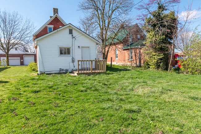 Building Photo - Cozy 3-Bedroom Home in the Heart of London, OH – Move-In Ready!