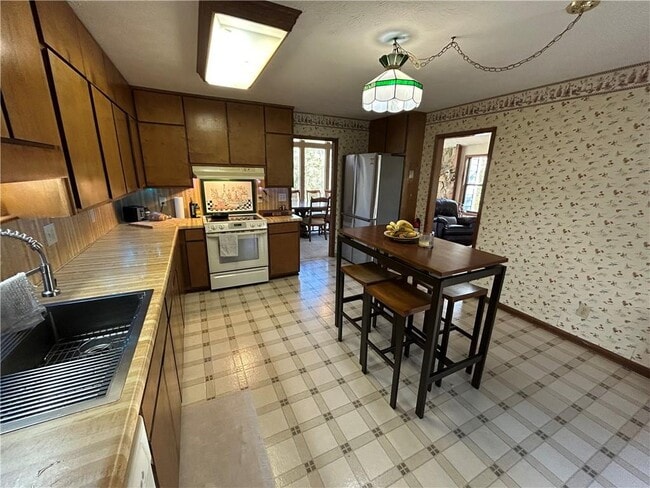 Building Photo - 2716 Peachtree Walk