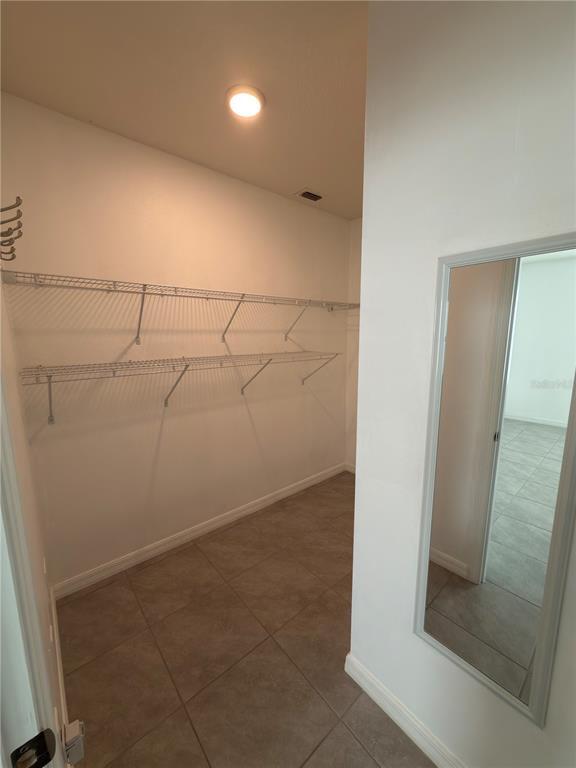 Building Photo - 276 Willow Bend Dr