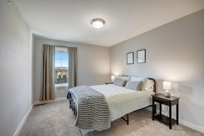 Building Photo - 1203 Lower 143rd St E