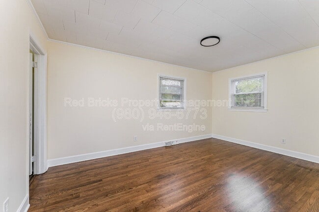 Building Photo - 14013 Eastfield Rd