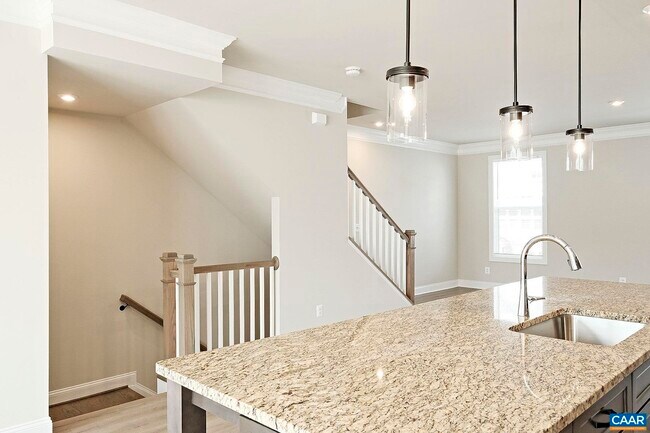 Building Photo - 4012 Talen Ln
