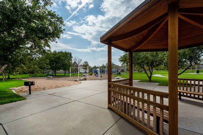 Building Photo - 15955 Golden Eye Ct