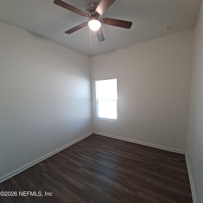 Building Photo - 3006 Alonso Rd