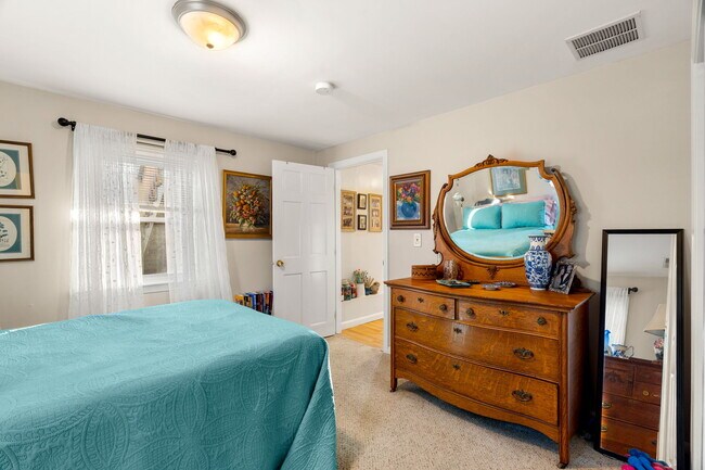 Building Photo - 22-24 Autran Ave North Andover