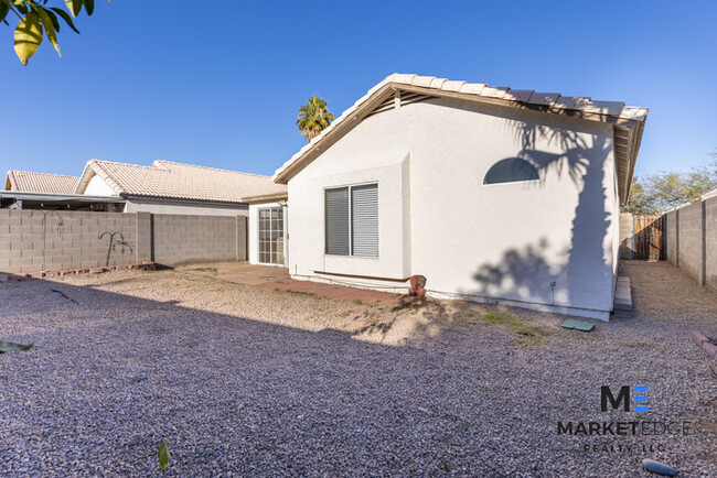 Building Photo - House in Tempe! JOIN THE WAITLIST!