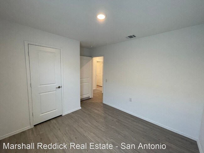 Building Photo - 4 br, 2 bath House - 10271 Asta Trail