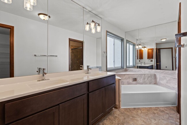 Building Photo - 3815 Melstone Ct