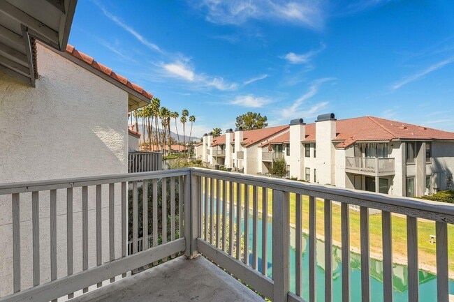 Building Photo - 43376 Cook St