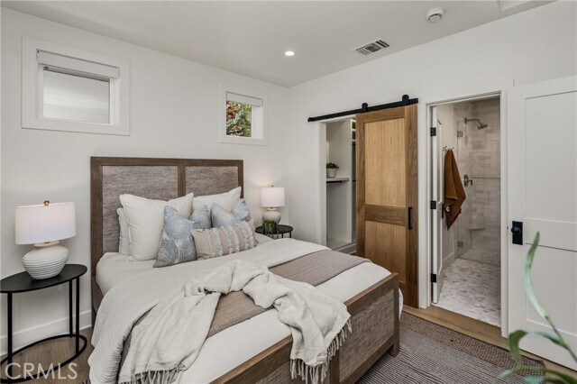 Building Photo - 2138 Orange Ave