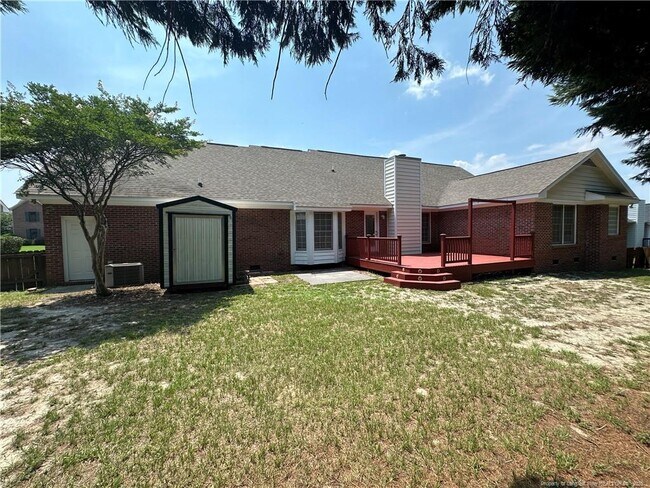 Building Photo - 3521 Harrisburg Dr