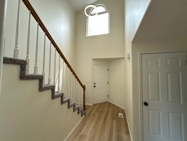Building Photo - Shopper's Delight- Central Vancouver 2/ 2.5 Townhouse