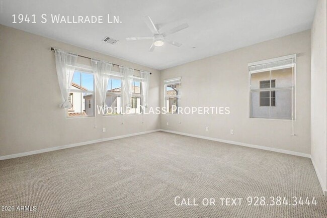 Building Photo - 1941 S Wallrade Ln