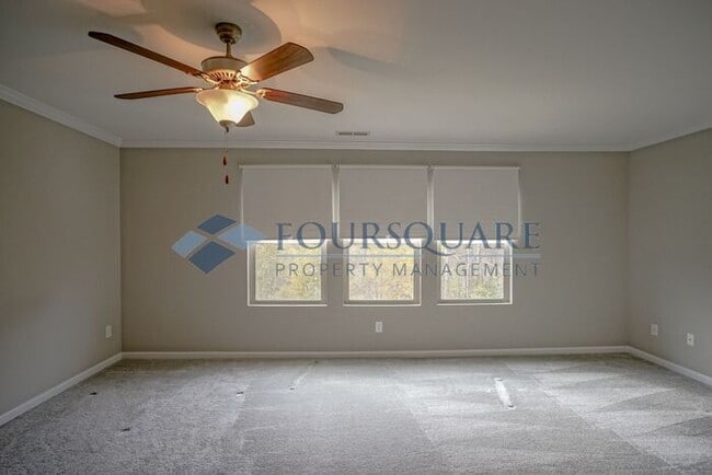 Building Photo - Spacious 3-Bed, 2.5-Bath Townhome with Washer/ Dryer Included – Located in Carlton Park Community