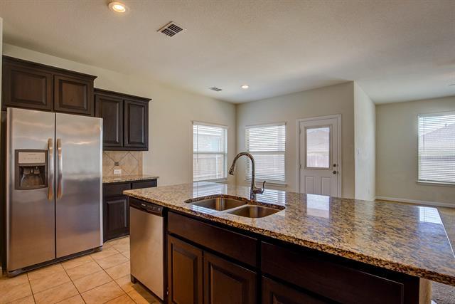 Building Photo - 9133 Edenberry Ln