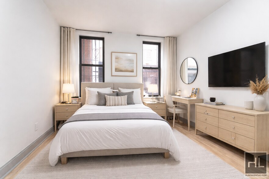 Building Photo - ESSEX STREET