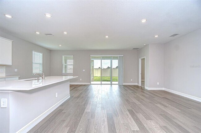 Building Photo - 2286 Sienna Spruce St