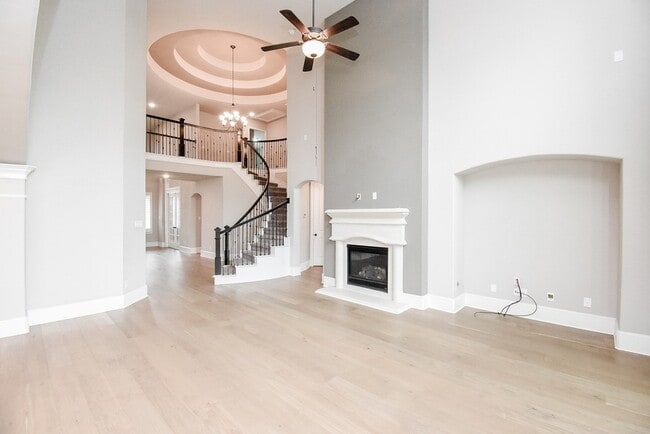 Building Photo - 10106 Cypress Path