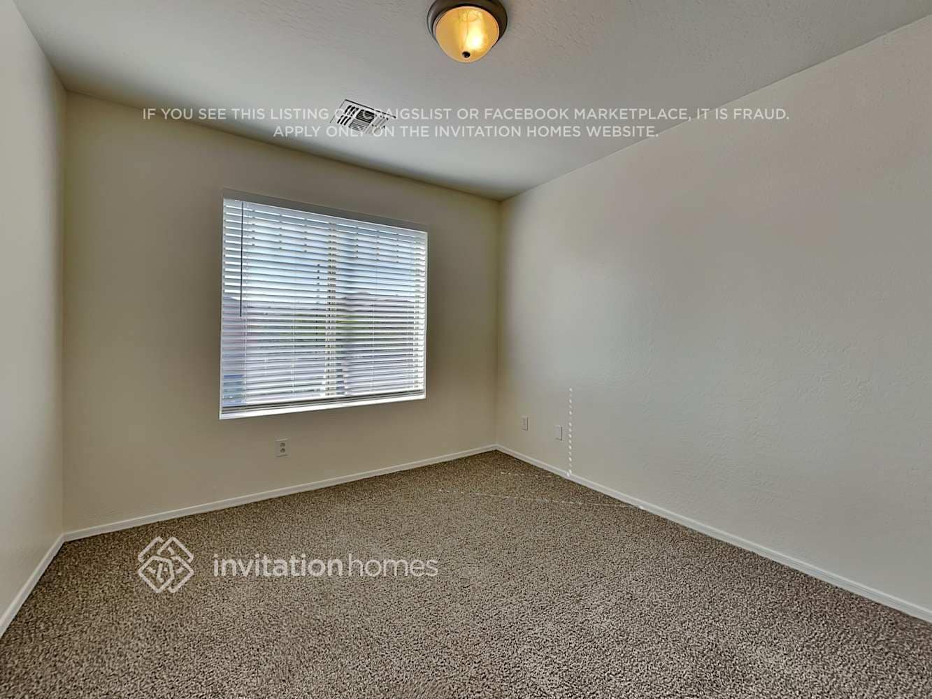 Building Photo - 6805 N 130th Ave