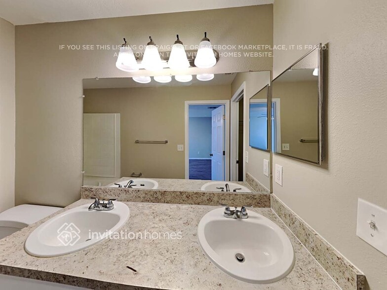 Building Photo - 30914 Temple Stand Ave