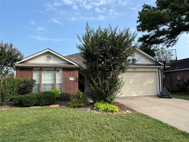 Building Photo - 14218 Cypress Meadow Dr