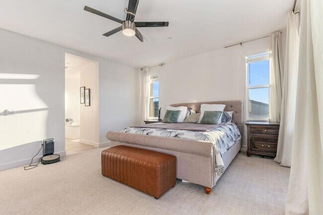 Building Photo - 1316 Vista Ave