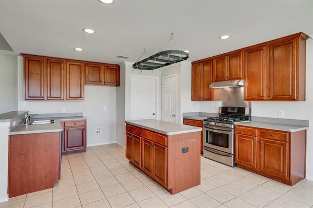 Building Photo - 5208 Brookside Dr