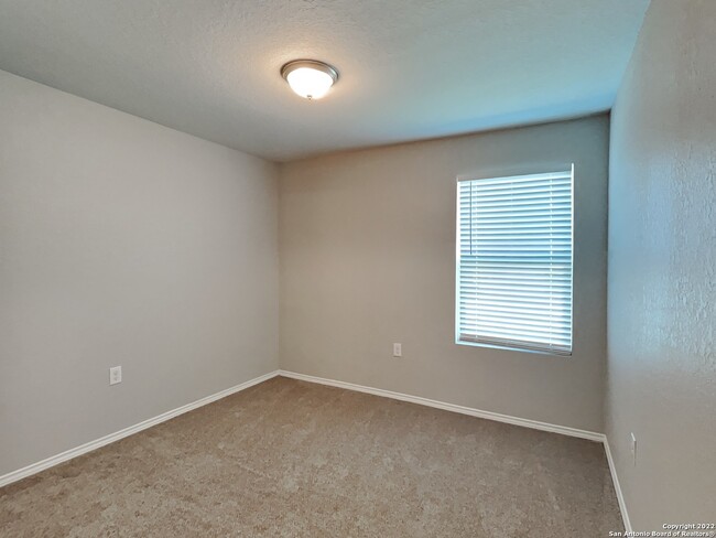 Building Photo - 11643 Tiger Woods