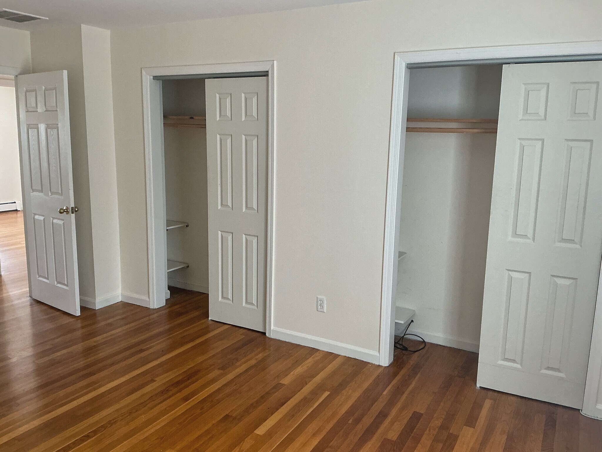 Building Photo - 19 Parsons St