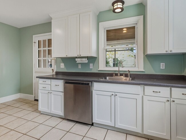 Building Photo - Annapolis Eastport Area 3 bedroom House