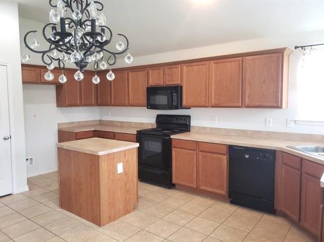 Building Photo - 8221 Deer Bluff Ln