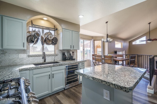 Building Photo - 6615 N 89th Ave