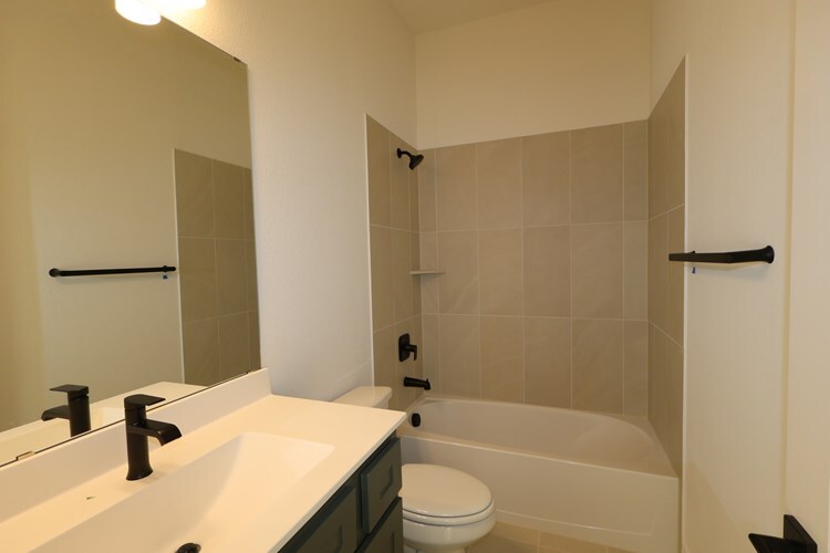 Building Photo - 1514 Roundup Way