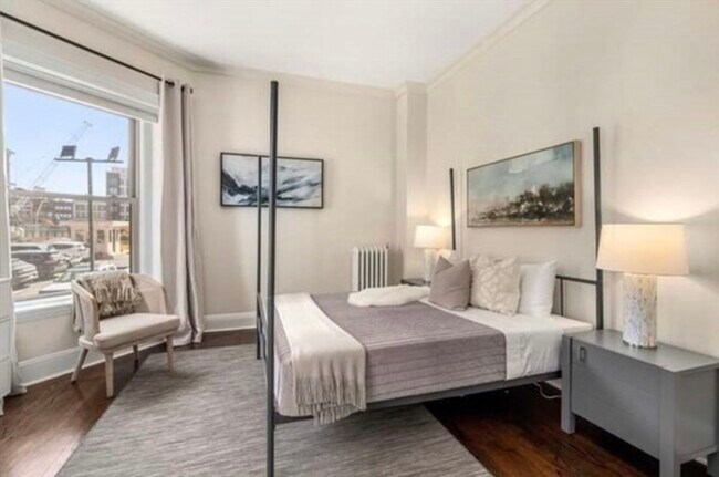 Building Photo - 382 Commonwealth Ave