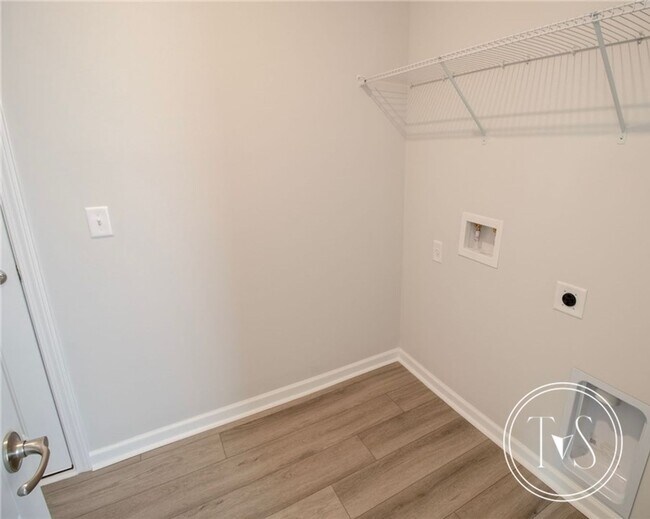 Building Photo - 254 Flagler Dr
