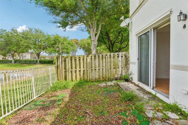 Building Photo - 8188 NW 108th Pl