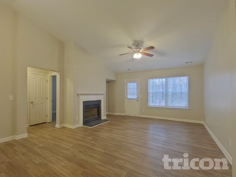 Building Photo - 6314 Spanish Moss Ln