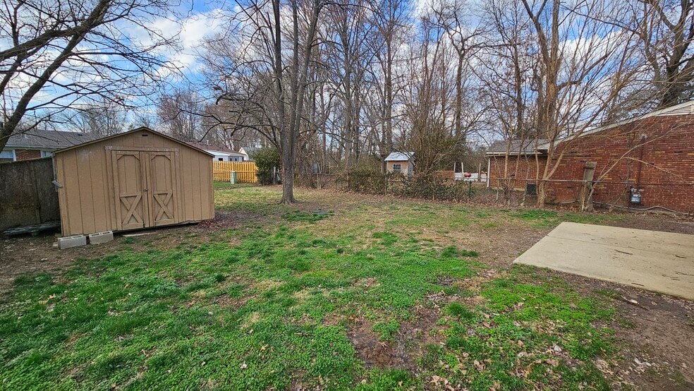 Backyard - 5219 Garden Green Way