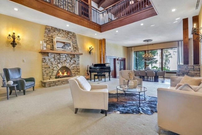 Building Photo - 10577 Down Lakeview Cir