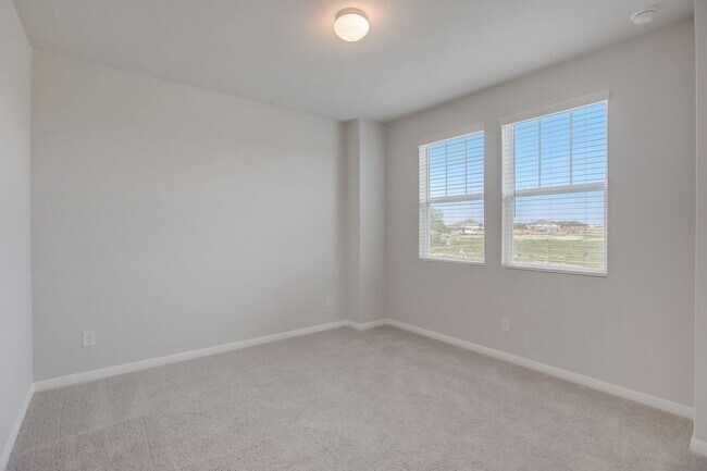 Building Photo - 125 Clemens Dr