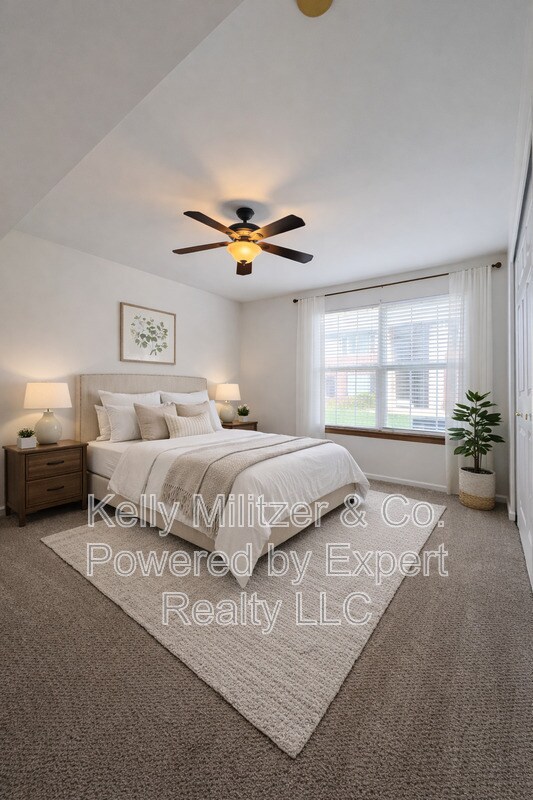 Building Photo - 406 S Church St