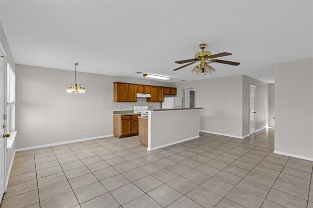 Building Photo - 4532 Alamosa St