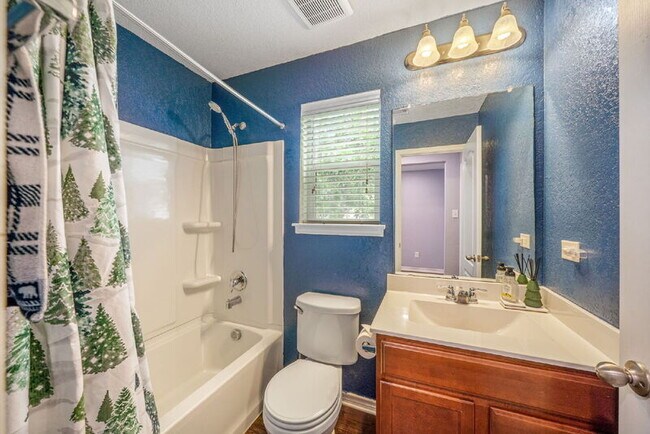 Building Photo - 8022 Blackhawk Pass