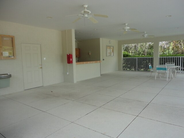 Building Photo - 4430 Corso Venetia Blvd