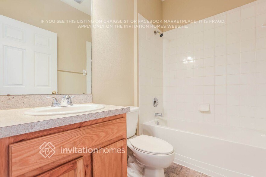 Building Photo - 5111 Clover Mist Dr